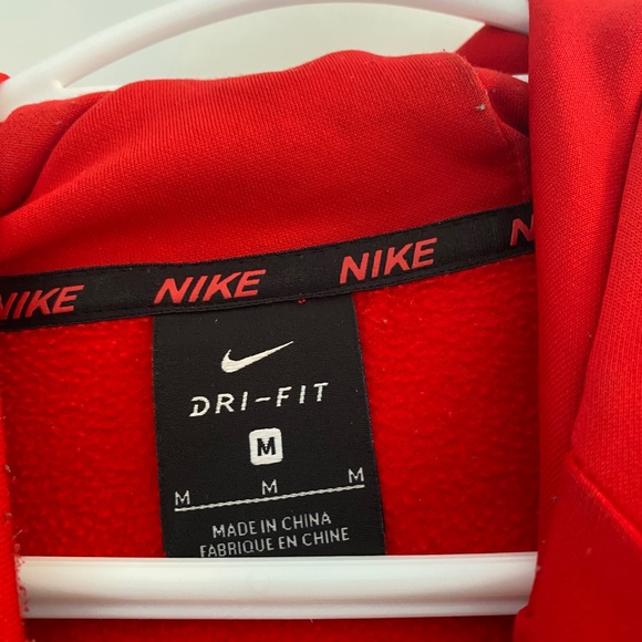 Nike dri-fit hoodie - Picture 3 of 3